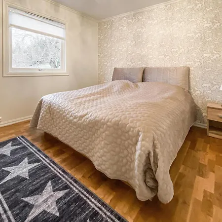 Ferienhaus 2 Bedroom Lovely In